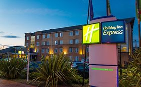 Holiday Inn Express Cardiff Bay By Ihg